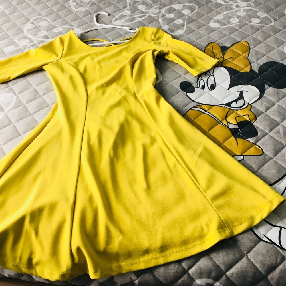 NWOT yellow/lime skater dress